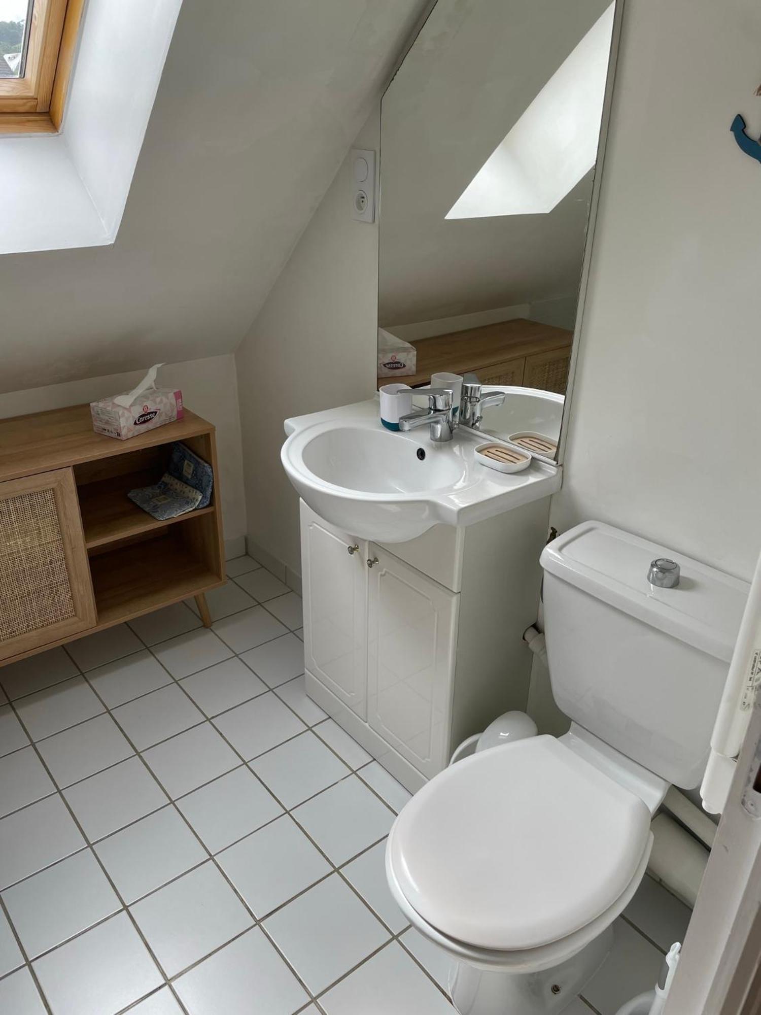 Jolie Maison Avec Jardin Honfleur Luaran gambar