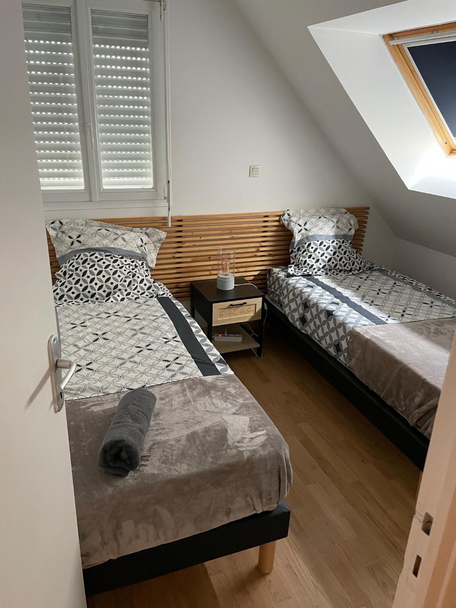 Jolie Maison Avec Jardin Honfleur Luaran gambar